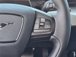 Ford Mustang Mach-E 2023 AWD Select 4dr SUV