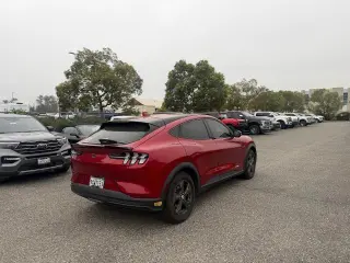 Ford Mustang Mach-E 2022 Select 4dr SUV