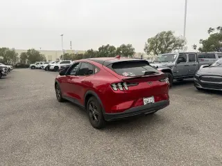 Ford Mustang Mach-E 2022 Select 4dr SUV