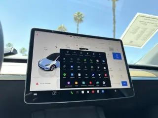 Tesla Model Y 2022 AWD Long Range 4dr Crossover