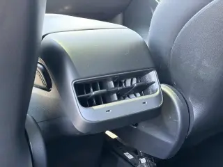 Tesla Model Y 2022 AWD Long Range 4dr Crossover