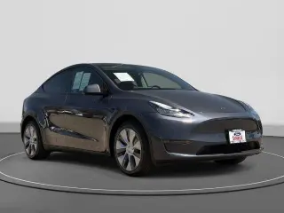 Tesla Model Y 2022 AWD Long Range 4dr Crossover