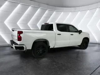Chevrolet Silverado 1500 2024 4x2 Custom 4dr Crew Cab 5.8 ft. SB