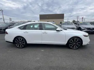Honda Accord Hybrid 2023 Touring 4dr Sedan
