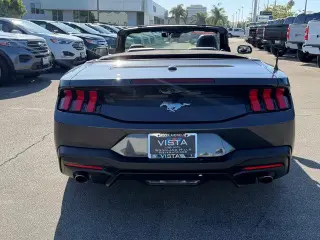 Ford Mustang 2024 EcoBoost 2dr Convertible