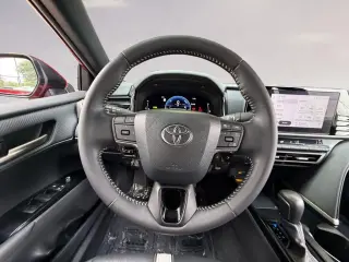 Toyota Camry 2025 SE 4dr Sedan