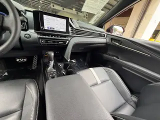 Toyota Camry 2025 SE 4dr Sedan