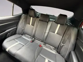 Toyota Camry 2025 SE 4dr Sedan