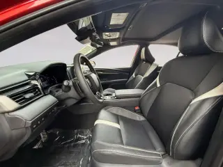 Toyota Camry 2025 SE 4dr Sedan