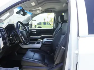 Chevrolet Silverado 2500HD 2016 4x4 LTZ 4dr Crew Cab SB