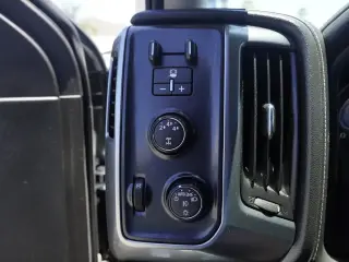 Chevrolet Silverado 2500HD 2016 4x4 LTZ 4dr Crew Cab SB
