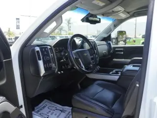 Chevrolet Silverado 2500HD 2016 4x4 LTZ 4dr Crew Cab SB
