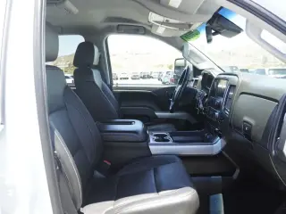 Chevrolet Silverado 2500HD 2016 4x4 LTZ 4dr Crew Cab SB