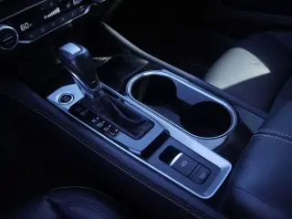 Nissan Altima 2023 2.0 SR 4dr Sedan
