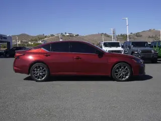 Nissan Altima 2023 2.0 SR 4dr Sedan