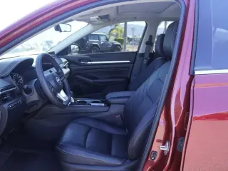 Nissan Altima 2023 2.0 SR 4dr Sedan
