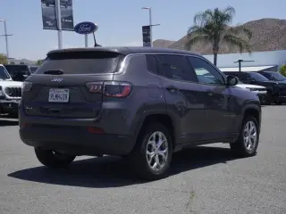 Jeep Compass 2024 4x4 Sport 4dr SUV