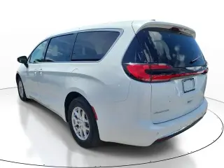 Chrysler Pacifica 2023 Touring L 4dr Mini-Van
