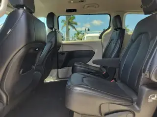Chrysler Pacifica 2023 Touring L 4dr Mini-Van