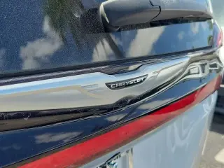 Chrysler Pacifica 2023 Touring L 4dr Mini-Van