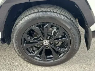 Toyota RAV4 Hybrid 2024 AWD XSE 4dr SUV