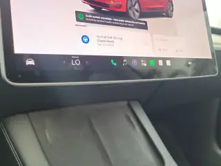 Tesla Model 3 2023 4dr Sedan