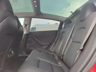 Tesla Model 3 2023 4dr Sedan