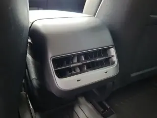 Tesla Model 3 2023 4dr Sedan