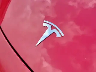 Tesla Model 3 2023 4dr Sedan