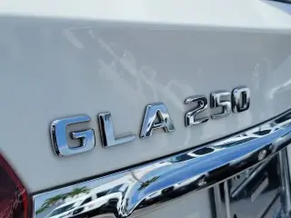 Mercedes-Benz GLA 2020 AWD GLA 250 4MATIC 4dr SUV