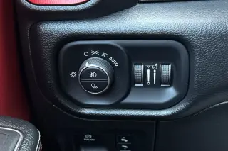 Ram 1500 2019 4x4 Rebel 4dr Quad Cab 6.4 ft. SB Pickup