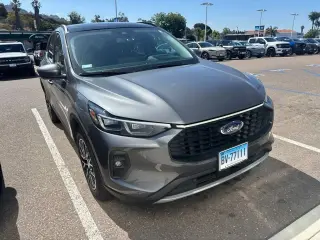 Ford Escape Plug-In Hybrid 2023 Base 4dr SUV