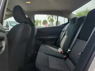 Nissan Versa 2024 S 4dr Sedan CVT