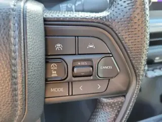 Toyota Tacoma 2024 4x2 SR5 4dr Double Cab 5.0 ft SB