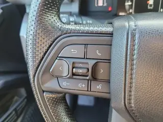Toyota Tacoma 2024 4x2 SR5 4dr Double Cab 5.0 ft SB