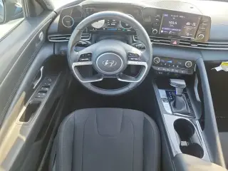 Hyundai ELANTRA 2022 SEL 4dr Sedan
