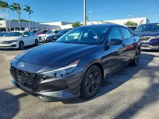 Hyundai ELANTRA 2022 SEL 4dr Sedan
