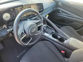 Hyundai ELANTRA 2022 SEL 4dr Sedan