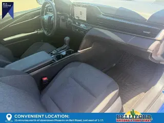 Toyota Camry 2026 SE 4dr Sedan
