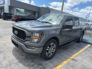 Ford F-150 2023 4x2 XL 4dr SuperCrew 5.5 ft. SB