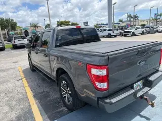 Ford F-150 2023 4x2 XL 4dr SuperCrew 5.5 ft. SB