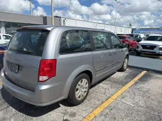 Dodge Grand Caravan 2016 American Value Package 4dr Mini-Van