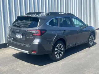 Subaru Outback 2024 AWD Limited 4dr Crossover