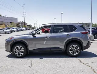 Nissan Rogue 2023 SV 4dr Crossover