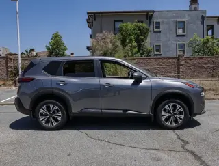Nissan Rogue 2023 SV 4dr Crossover