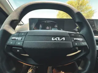 Kia K4 2025 LXS 4dr Sedan