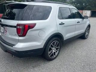 Ford Explorer 2018 AWD Sport 4dr SUV