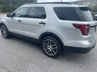 Ford Explorer 2018 AWD Sport 4dr SUV