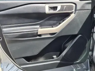 Ford Explorer 2023 AWD XLT 4dr SUV
