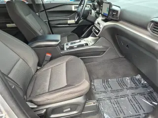 Ford Explorer 2023 AWD XLT 4dr SUV